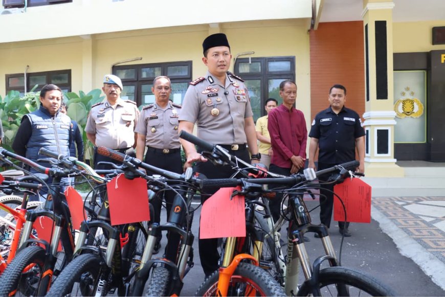 Tim URC Berhasil Mengamankan Pelaku Pencurian Sepeda Beserta Barang Bukti